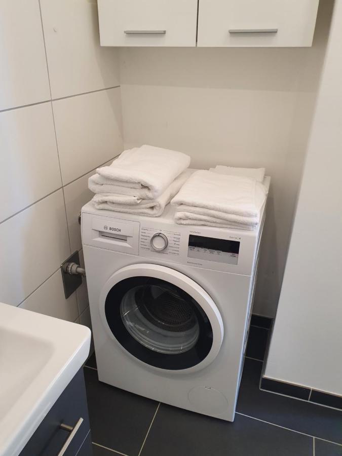 37m² 1,5 Mit Terrasse Und Super Badezimmer * Tangstedt
